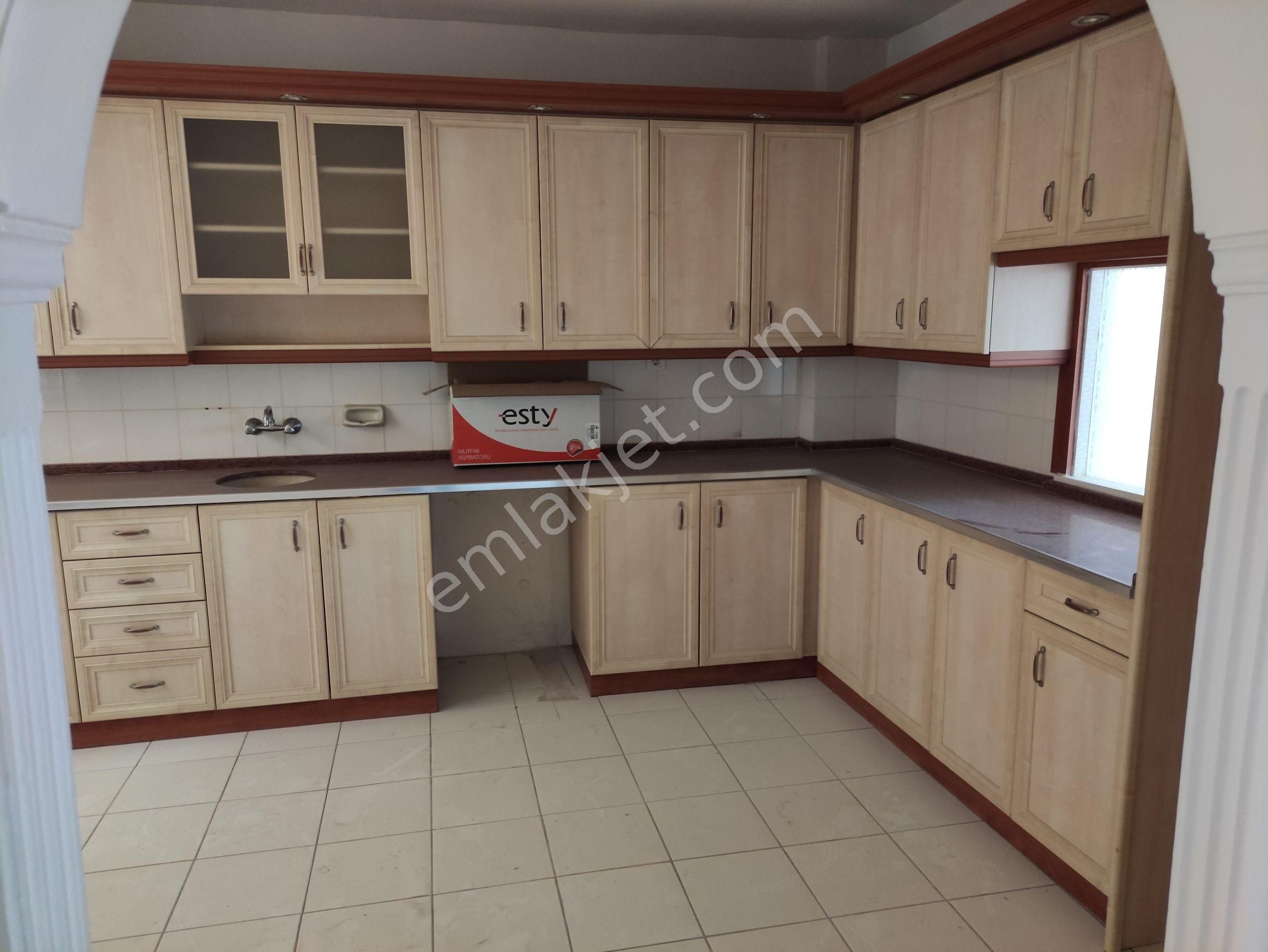 emlakcidan manisa salihli saglik mahallesi 3 1 kiralik daire 1 500 tl 9817019