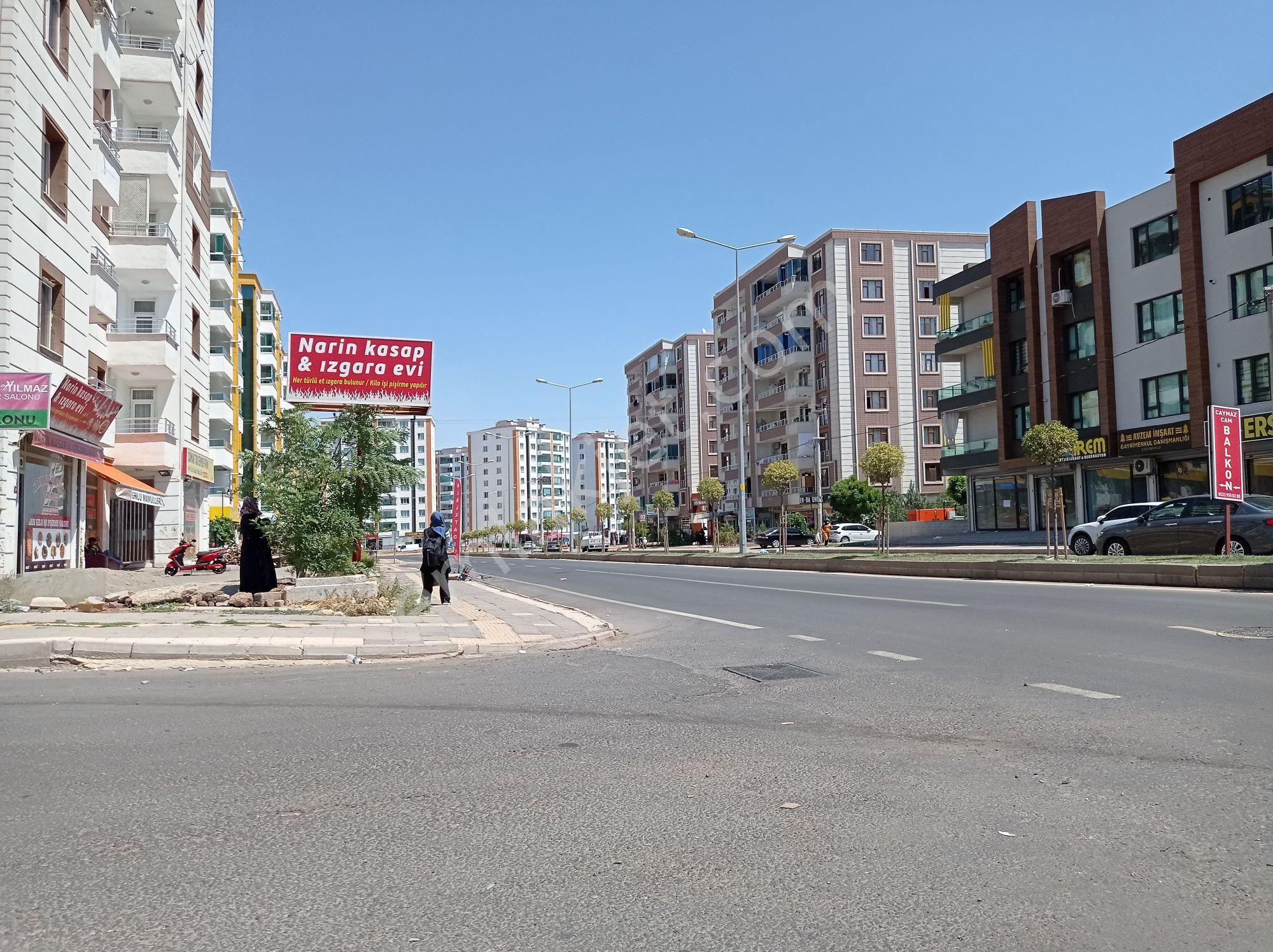 Emlakcidan Diyarbakir Baglar Bagcilar Mahallesi 3 1 Satilik Daire 400 000 Tl 9824640 Emlakcidan Diyarbakir Baglar Bagcilar Mahallesi 3 1 Satilik Daire 400 000 Tl 9824640