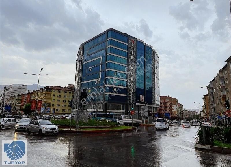 Emlakcidan Nigde Nigde Merkez Sahinali Mahallesi 3 Oda Kiralik Ofis 3 000 Tl 9853015
