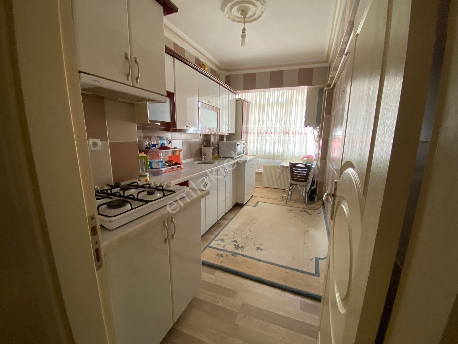 emlakcidan kirikkale kirikkale merkez gurler mahallesi 2 1 satilik daire 185 000 tl 9882392