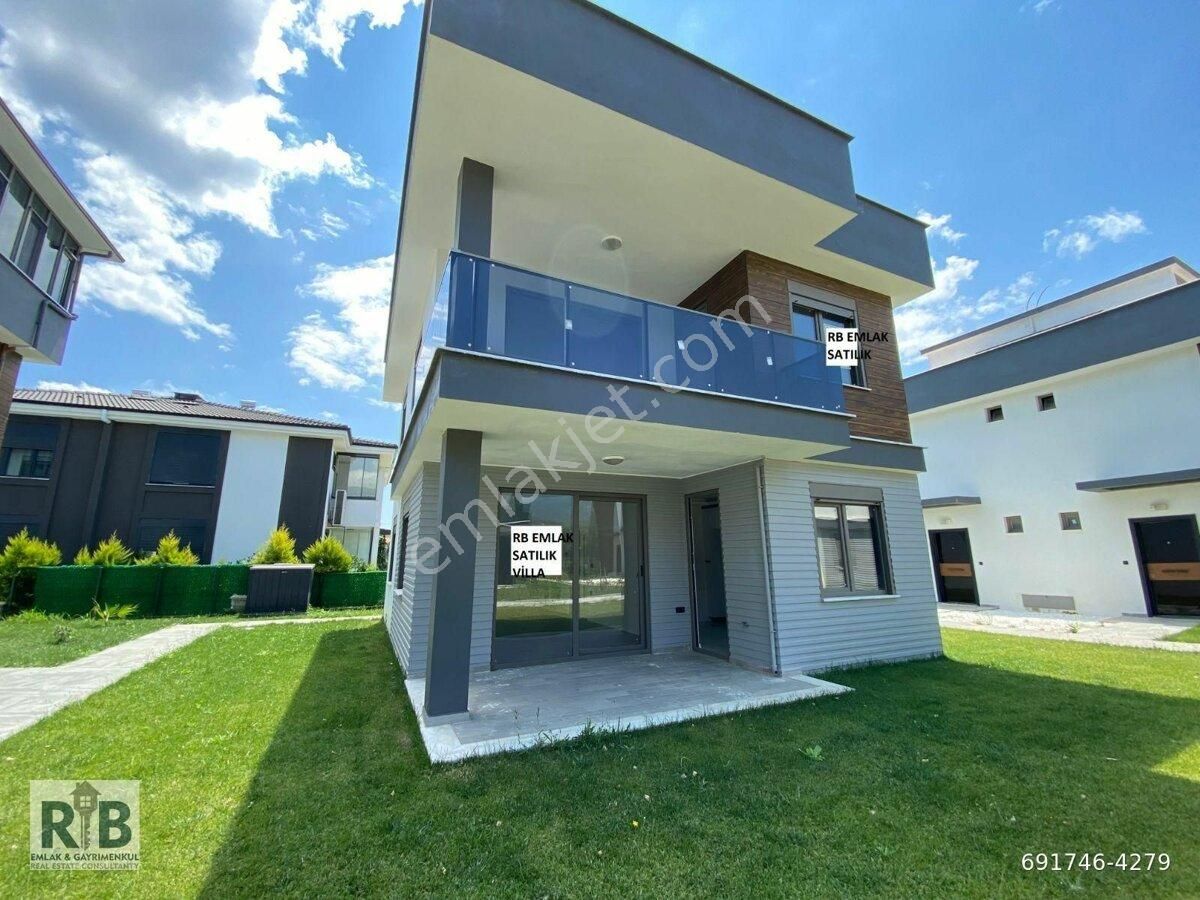 Balikesir Edremit Gure Mahallesi Satilik Villa Ilanlari Ve Fiyatlari