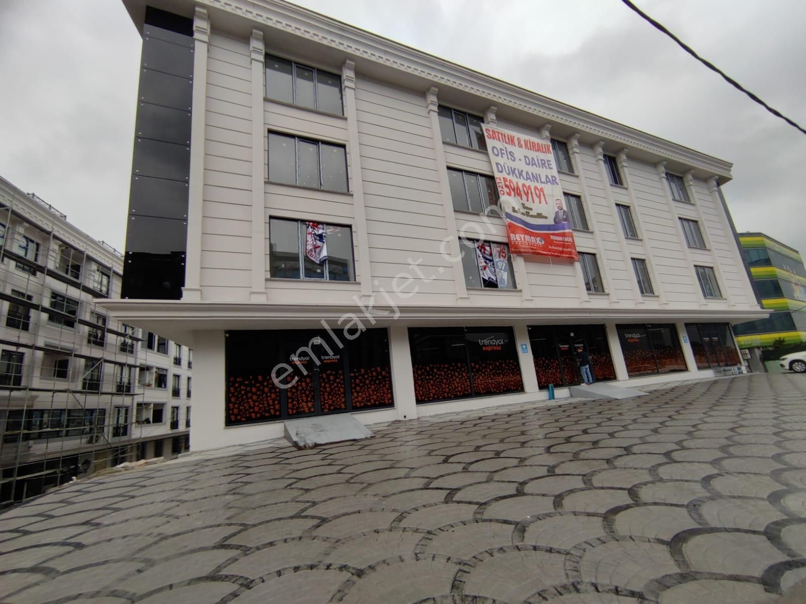 emlakcidan istanbul sultangazi ismetpasa mahallesi 5 oda kiralik dukkan magaza 45 000 tl 9946190 emlakcidan istanbul sultangazi ismetpasa mahallesi 5 oda kiralik dukkan magaza 45 000 tl 9946190