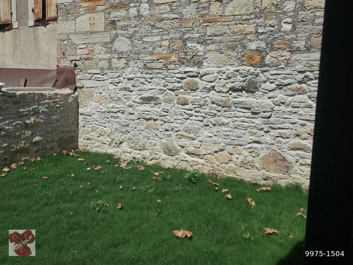 Rose Emlak'tan Satılık Emsalsiz Taş Villa - Görsel 26