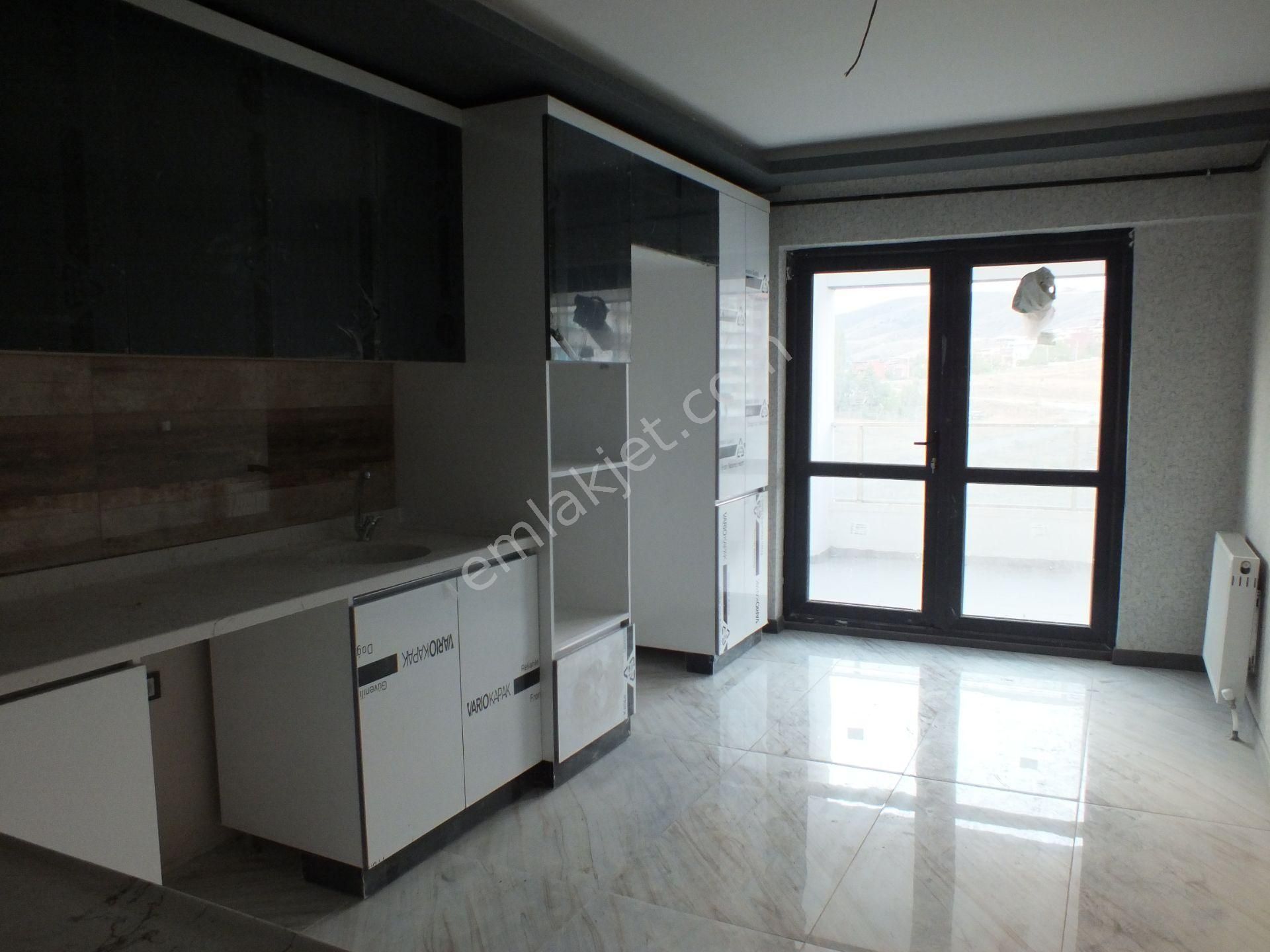 emlakcidan ankara pursaklar saray fatih mahallesi 4 1 satilik daire 750 000 tl 9975390