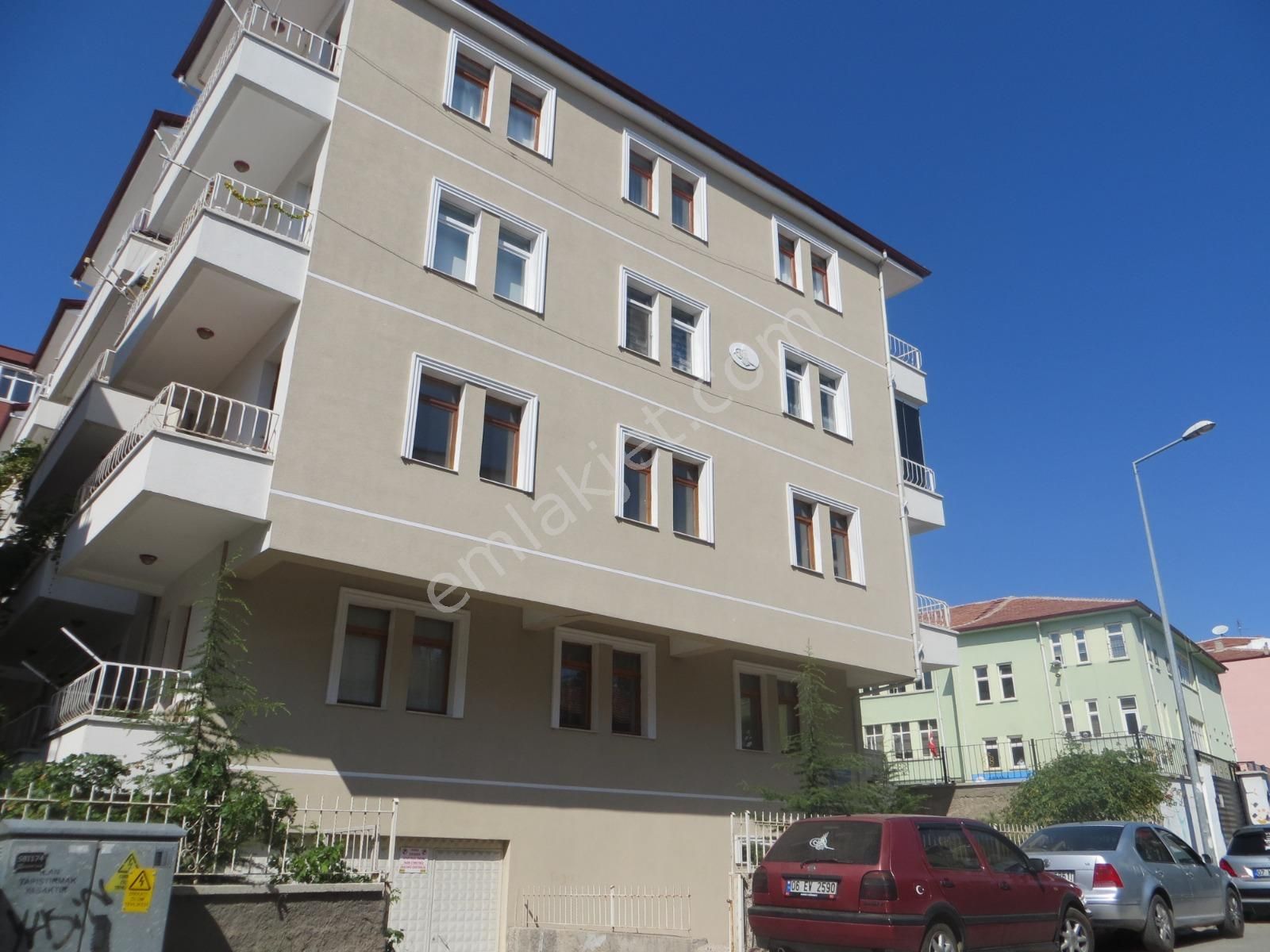 emlakcidan kirikkale kirikkale merkez ovacik mahallesi 3 1 kiralik daire 1 300 tl 9983467