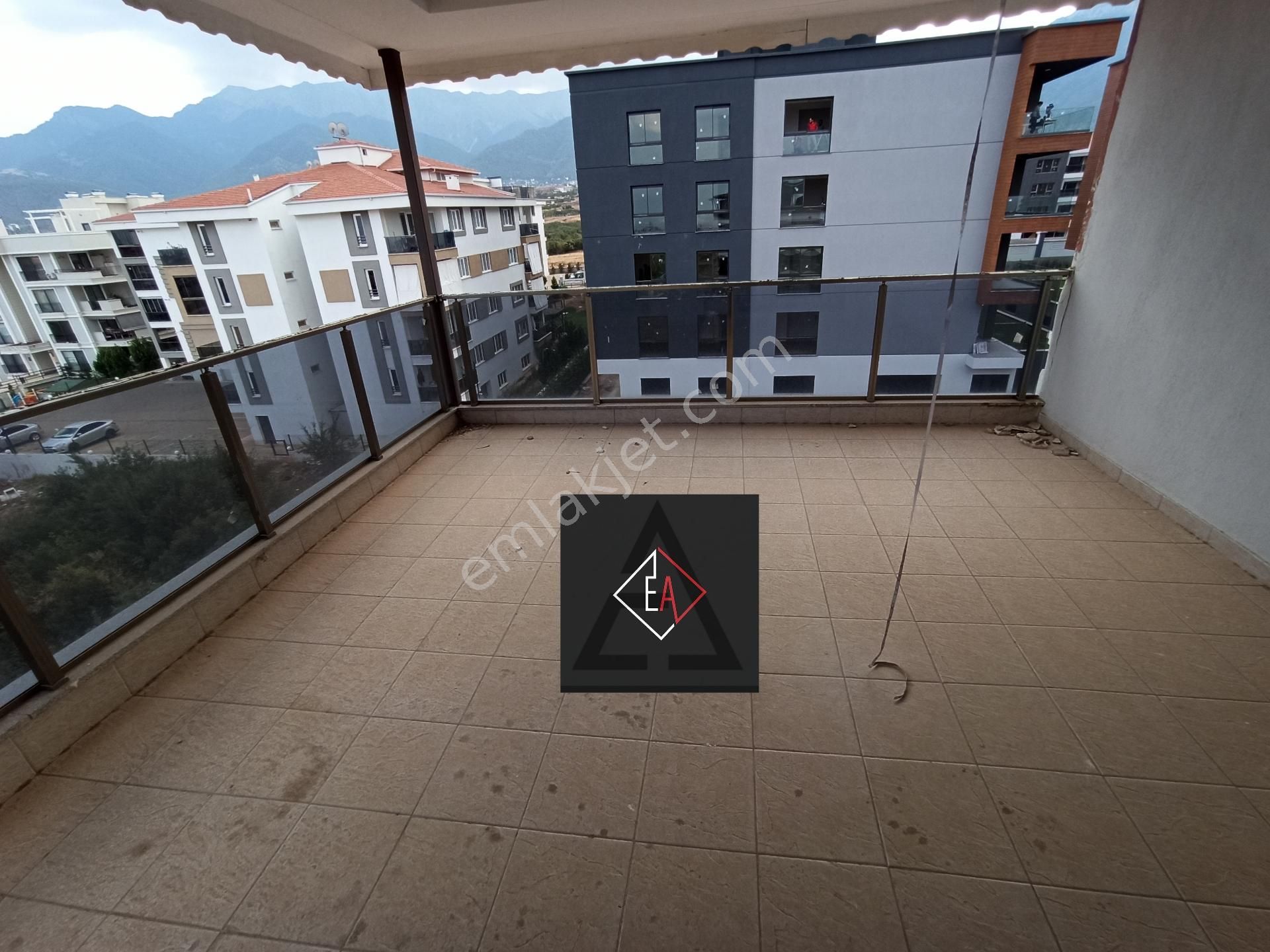 Emlakcidan Denizli Merkezefendi 1200 Evler Mahallesi 4 1 Satilik Daire 1 200 000 Tl 9313301