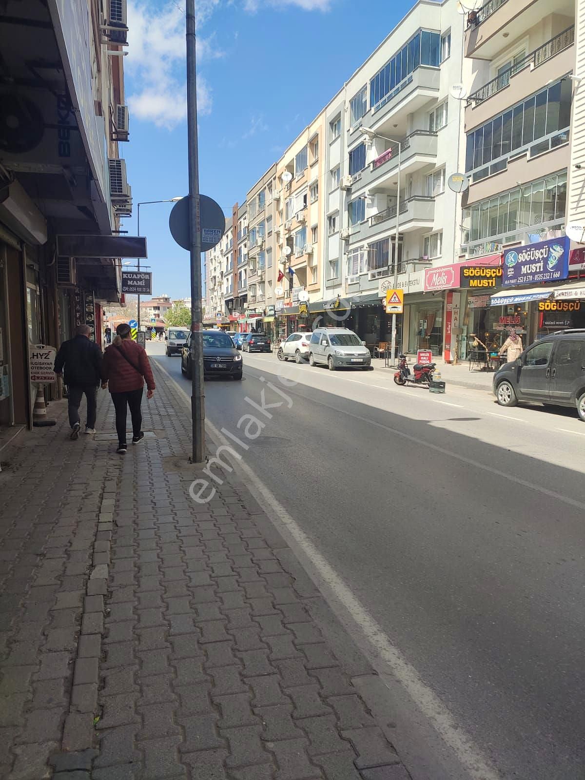 Koyuncu Grouptan Gaziemir Yeşil Mah. Cadde Üstü Satılık Dükkan - Görsel 9