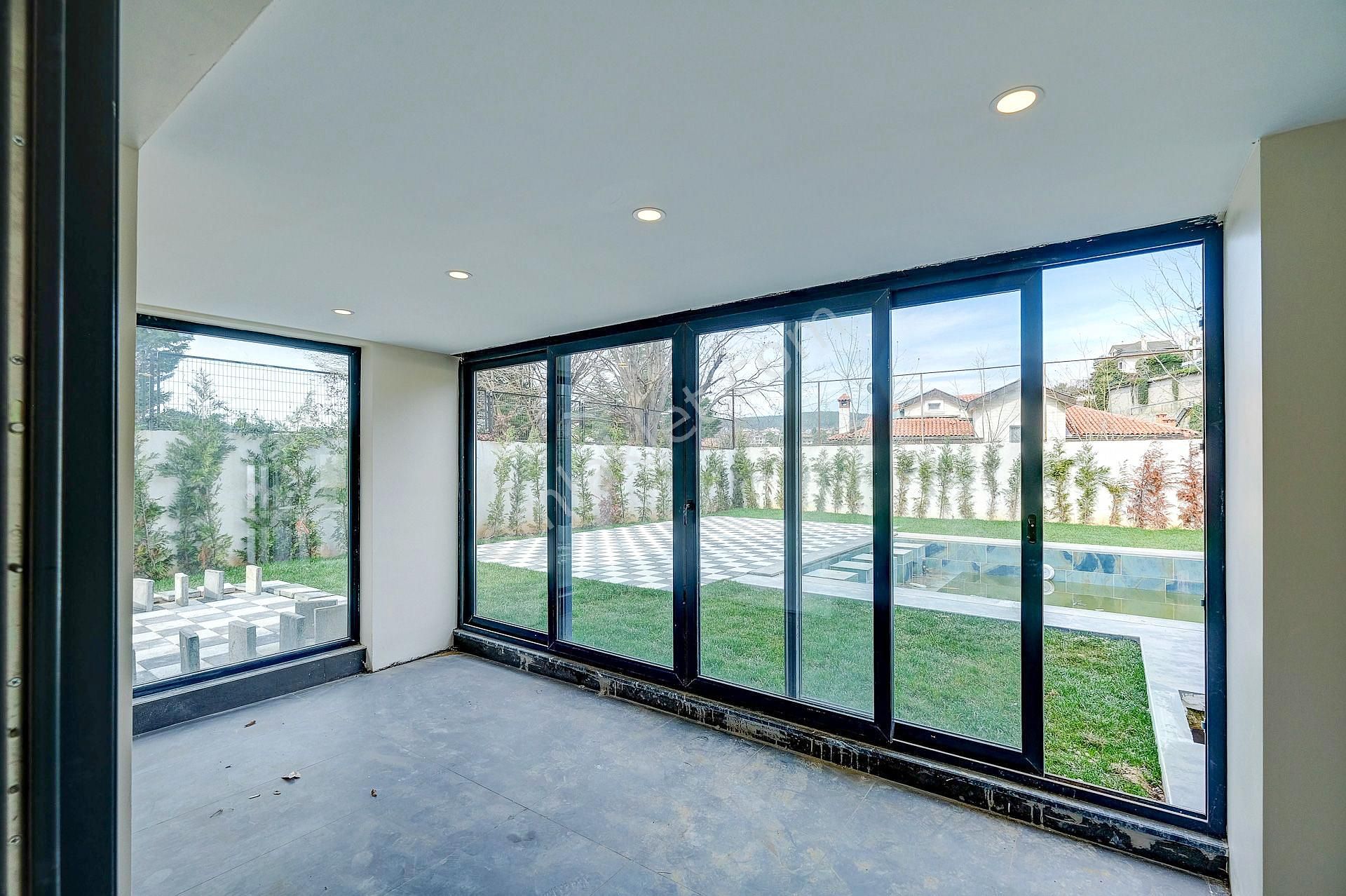 https://imaj.emlakjet.com/oda/watermarked-image/test/2023-3-13/edited-12869505/305498140-edited.png