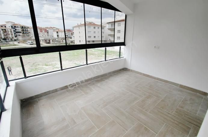 https://imaj.emlakjet.com/oda/watermarked-image/test/2023-8-11/edited-13722337/321324670-edited.jpg