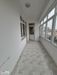 KAYIŞDAĞI CADDESİNE YAKIN KONUMDA ARA KAT, GENİŞ 3+1 DAİRE