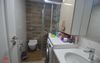 MEBUSEVLERİNDE 2+1 ÖN BAHÇE KATI KOMBİLİ K.OTOPARKLI YENİ BİNADA