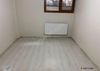 DESTAN-039-K.M.PAŞA-C.TESİ-PAZAR-CİVARI-YENİ-BİNADAN-2+1-BAHÇELİ-YARI-BODRUM-KAT-90m2-KOMBİLİ-KALİTE