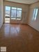KUŞADASI MERKEZDE DENİZ MANZARALI SAHİLE 400 MT BOŞ 3+1 DAİRE