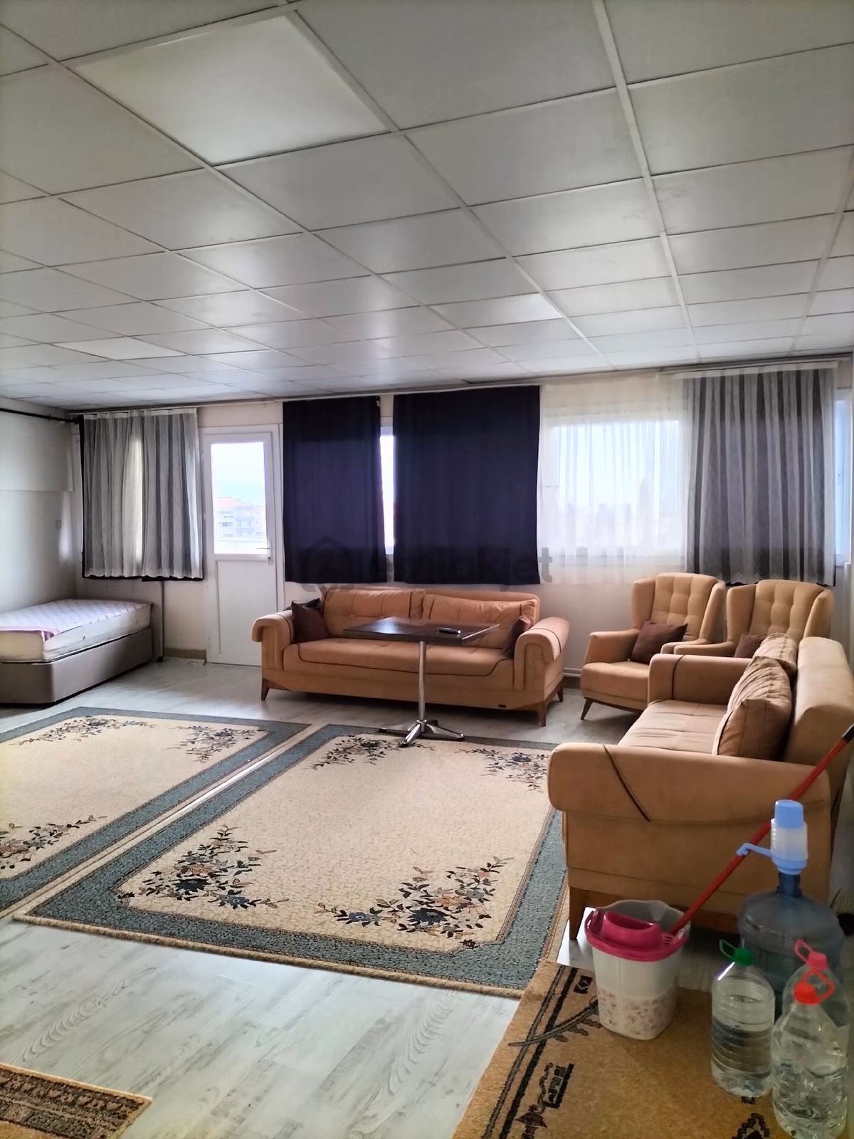 Bornova Da 1+1 Kiralık Eşyalı Geniş Daire - 15