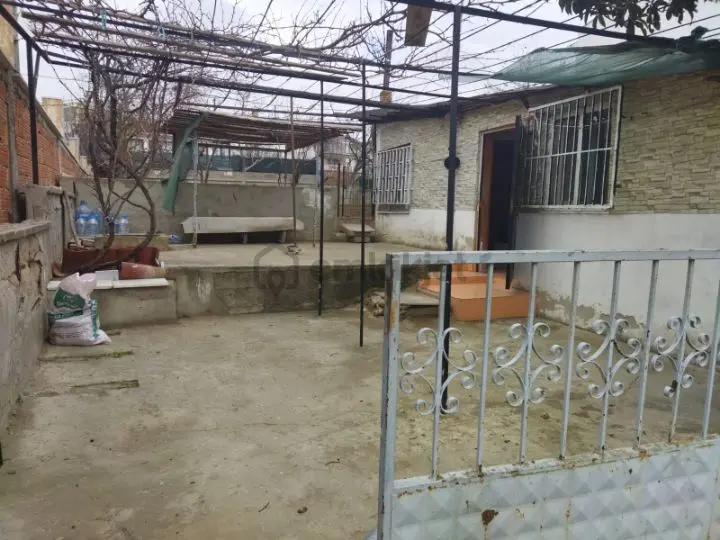 Marmaraereglisinde Müstakil Tek Katlı Kiralik Ev - 11