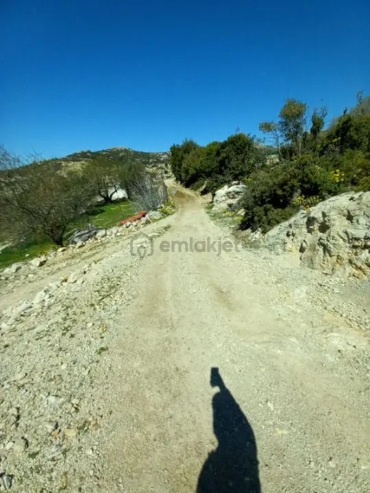 Fethiye Karaağacta 640m2 Satılık Arazı Yolu Var Su Elektrik Yakin - 5