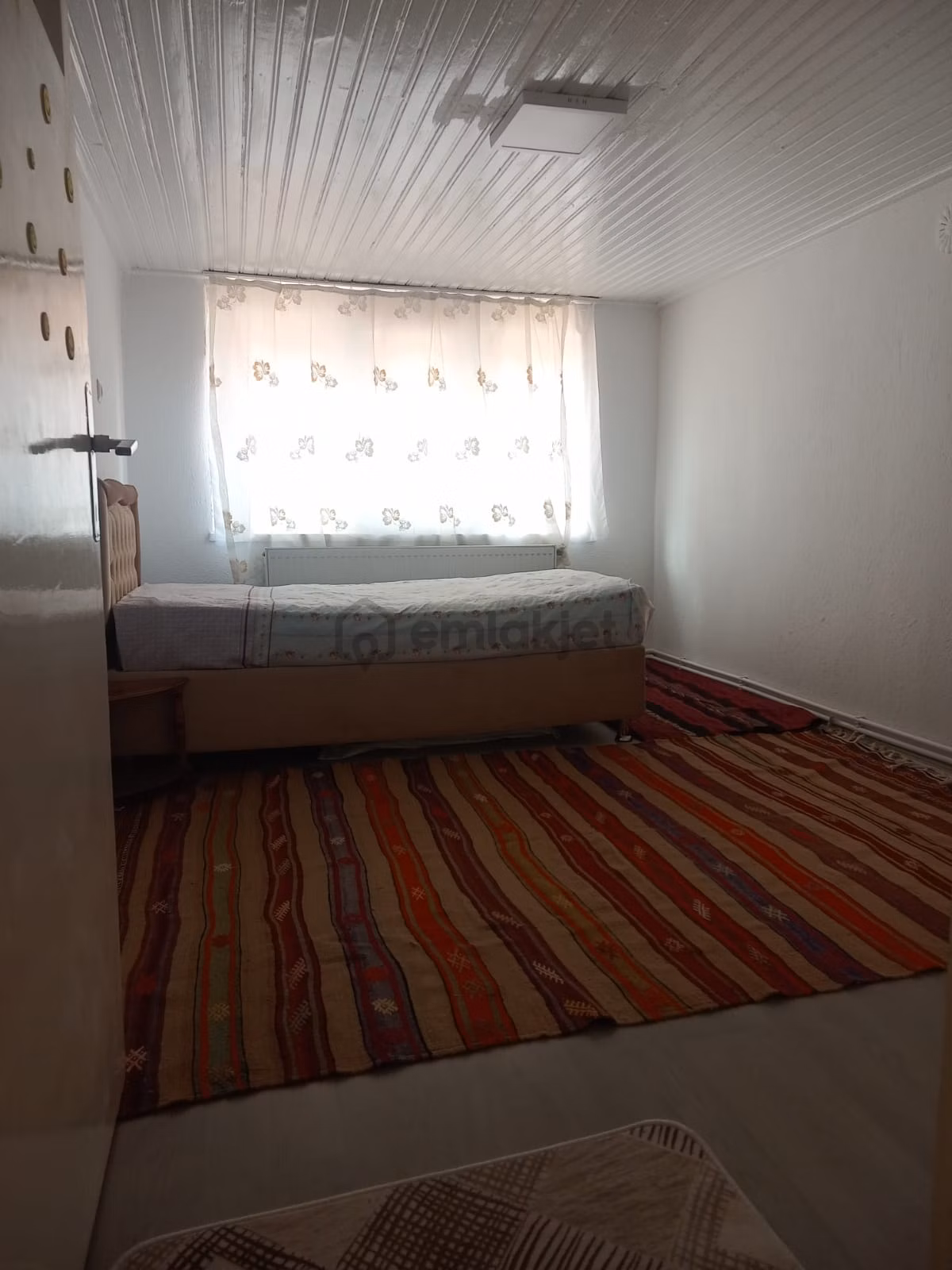Bağlar Mahallesinde Esyalı Kiralık Daire - 20