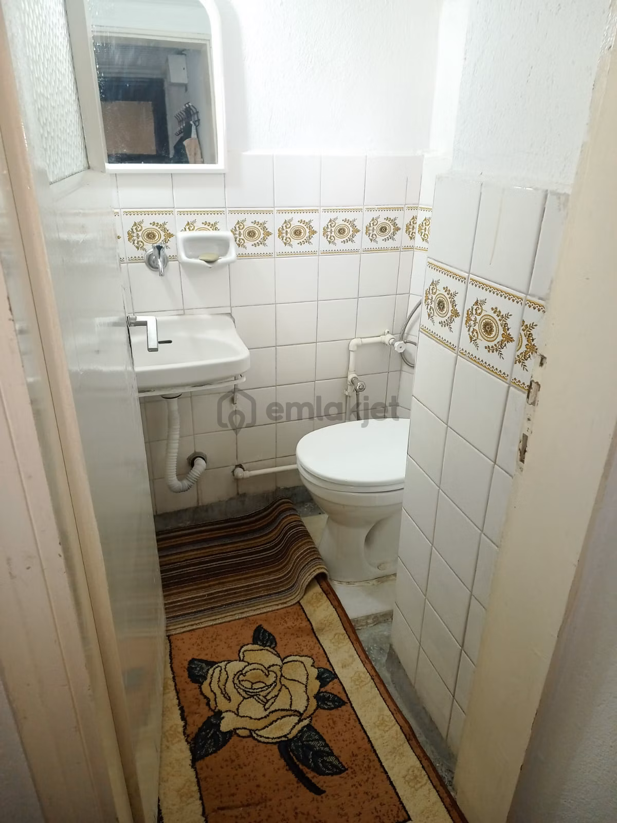 Bağlar Mahallesinde Esyalı Kiralık Daire - 22