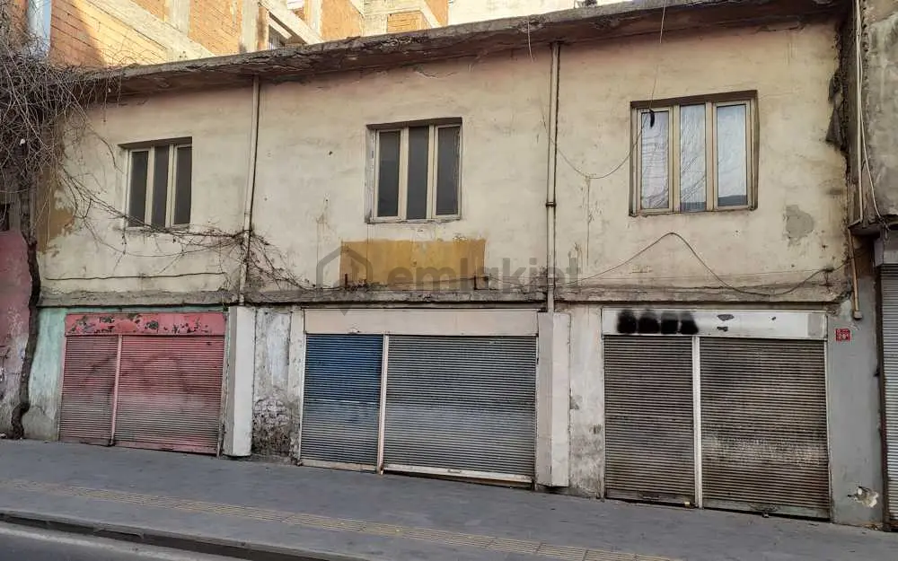 Sahibinden Fatih Caddesinde Müstakil Ev