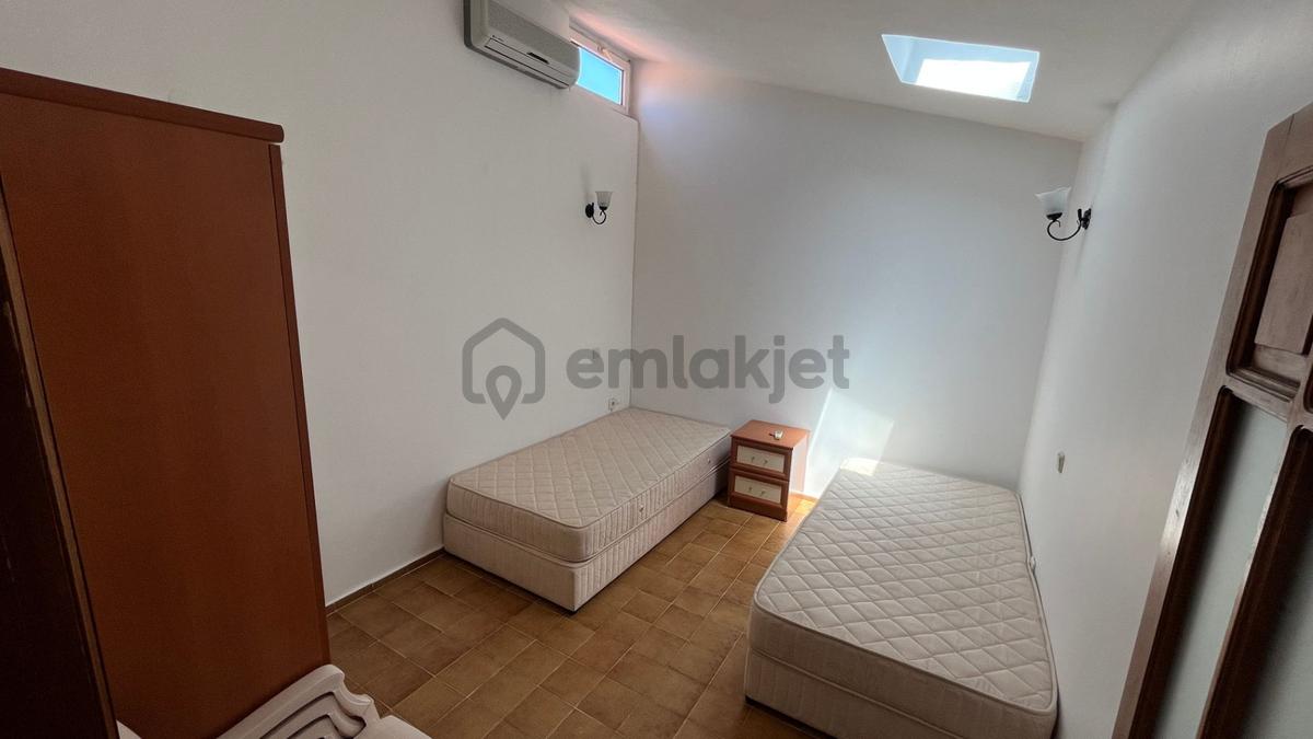Siteler'de Denize 300 Mt 3+1 Dubleks Daire - 19
