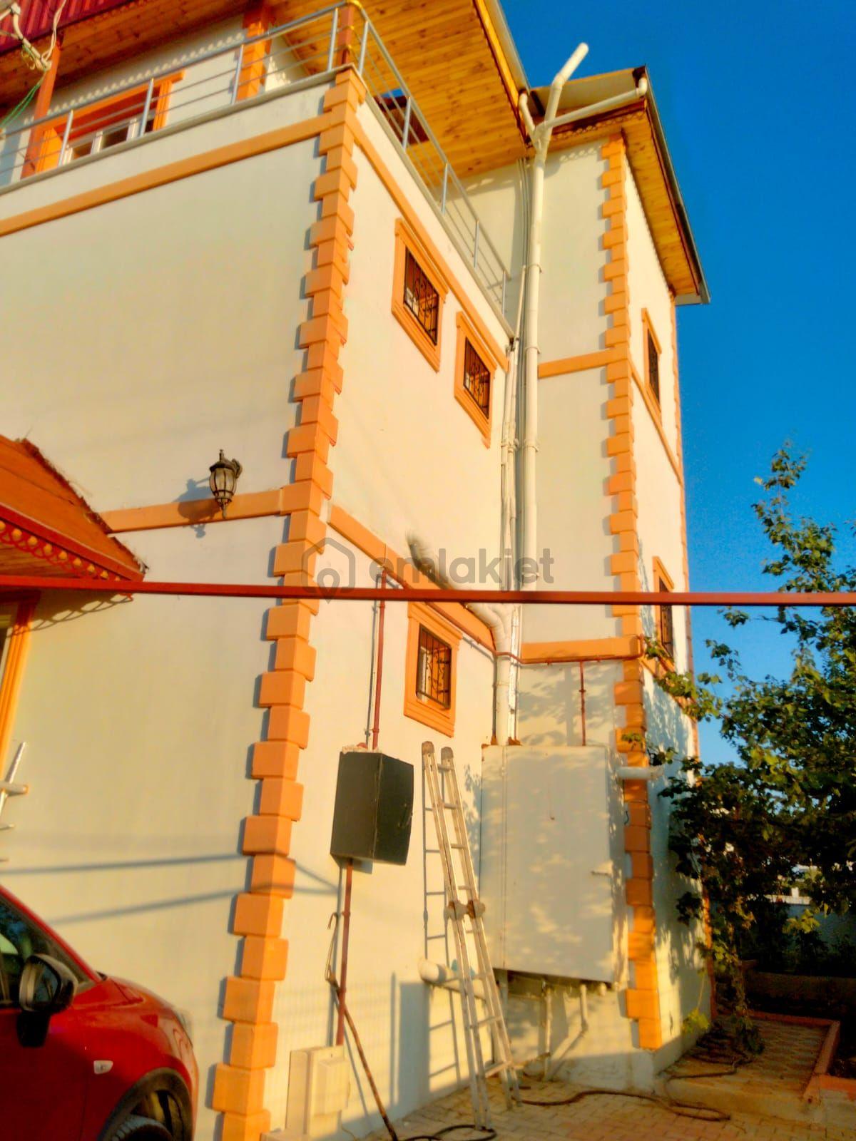 Sahibinden Farklı Bir Villa, İskanı Alınmıştır. - 13