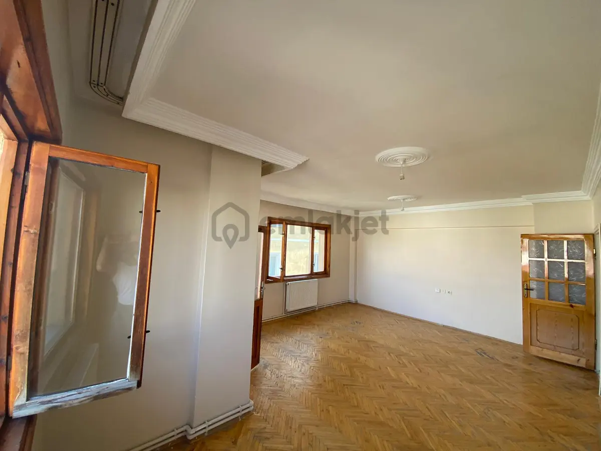 Sahibinden Mevlana Caddesi 3+1 Asansörlü - 8