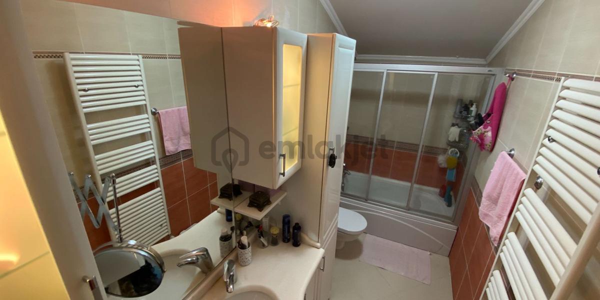 Gölbaşı Bahçelievler Şafak Sitesinde 5+2 Satılık Villa - 28