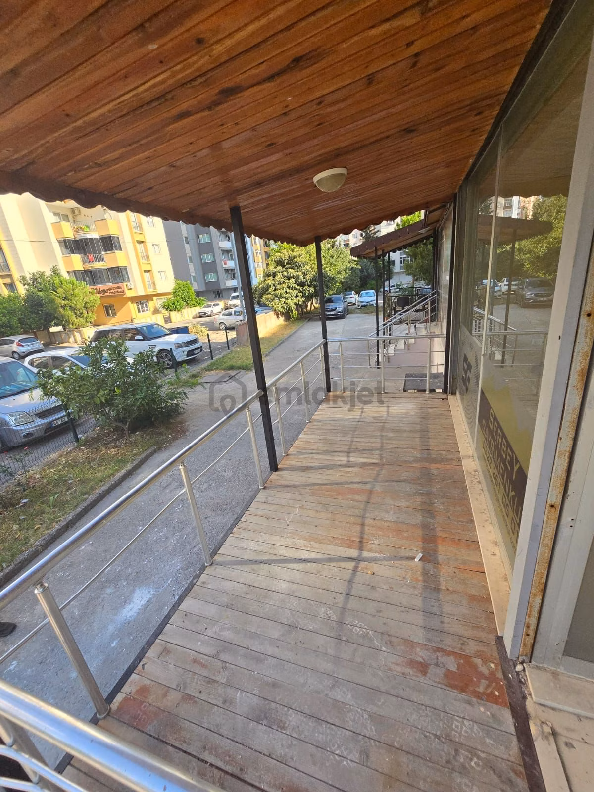 Sahibinden Kiracılı Satılık Dükkan - 11