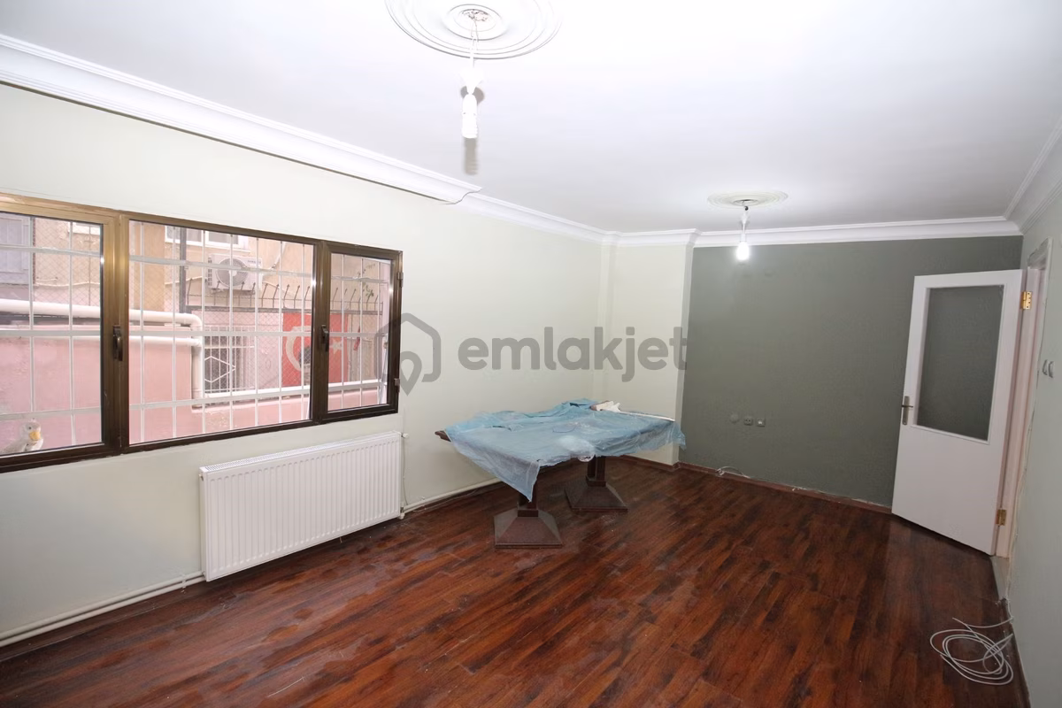 Basın Sitesin 'de Doğalgazlı Otopaklı Asansörlü 2+1 - 6