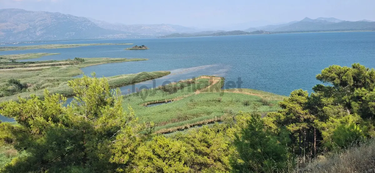Sahibinden Köyceğiz'de 1170 M² Arsada 4 Daire + 3 Ev İçin Ruhsatlı Yer - 3