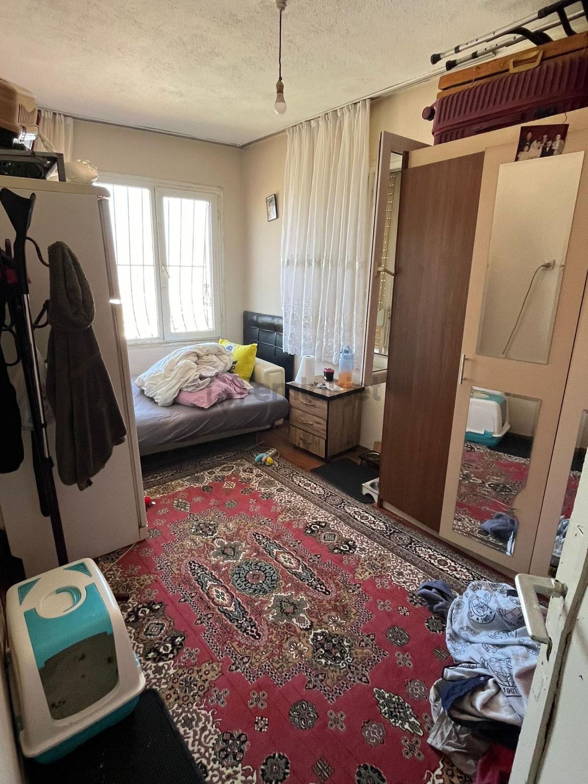 Acil Konak Ulubatlı Mah.de 2+1 M2 Arakat Tadilatlı Daire 95 M2 - 9