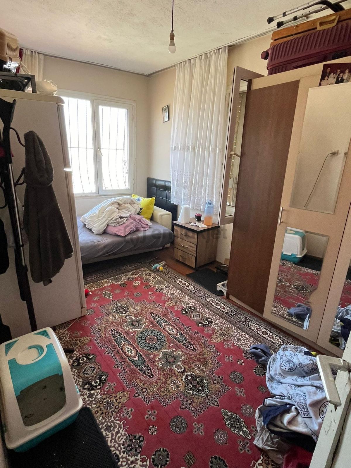 Acil Konak Ulubatlı Mah.de 2+1 M2 Arakat Tadilatlı Daire 95 M2 - 8