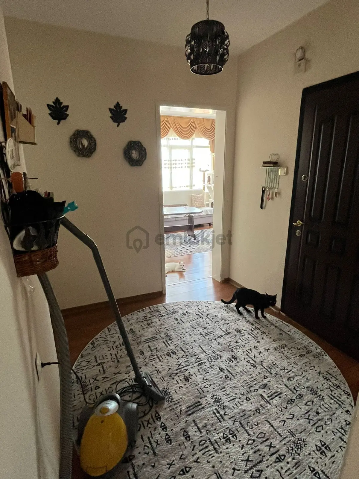 Acil Konak Ulubatlı Mah.de 2+1 M2 Arakat Tadilatlı Daire 95 M2 - 16