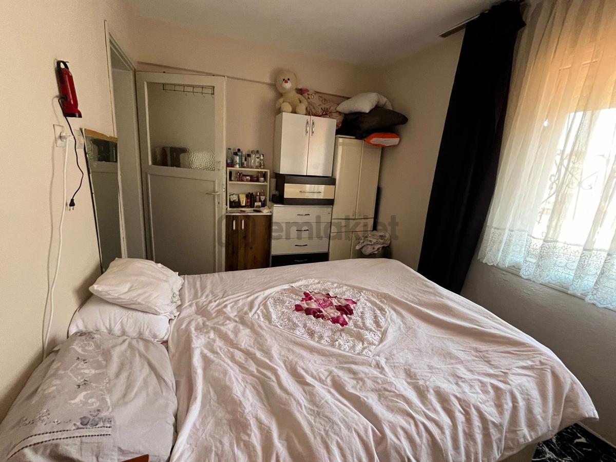 Acil Konak Ulubatlı Mah.de 2+1 M2 Arakat Tadilatlı Daire 95 M2 - 10