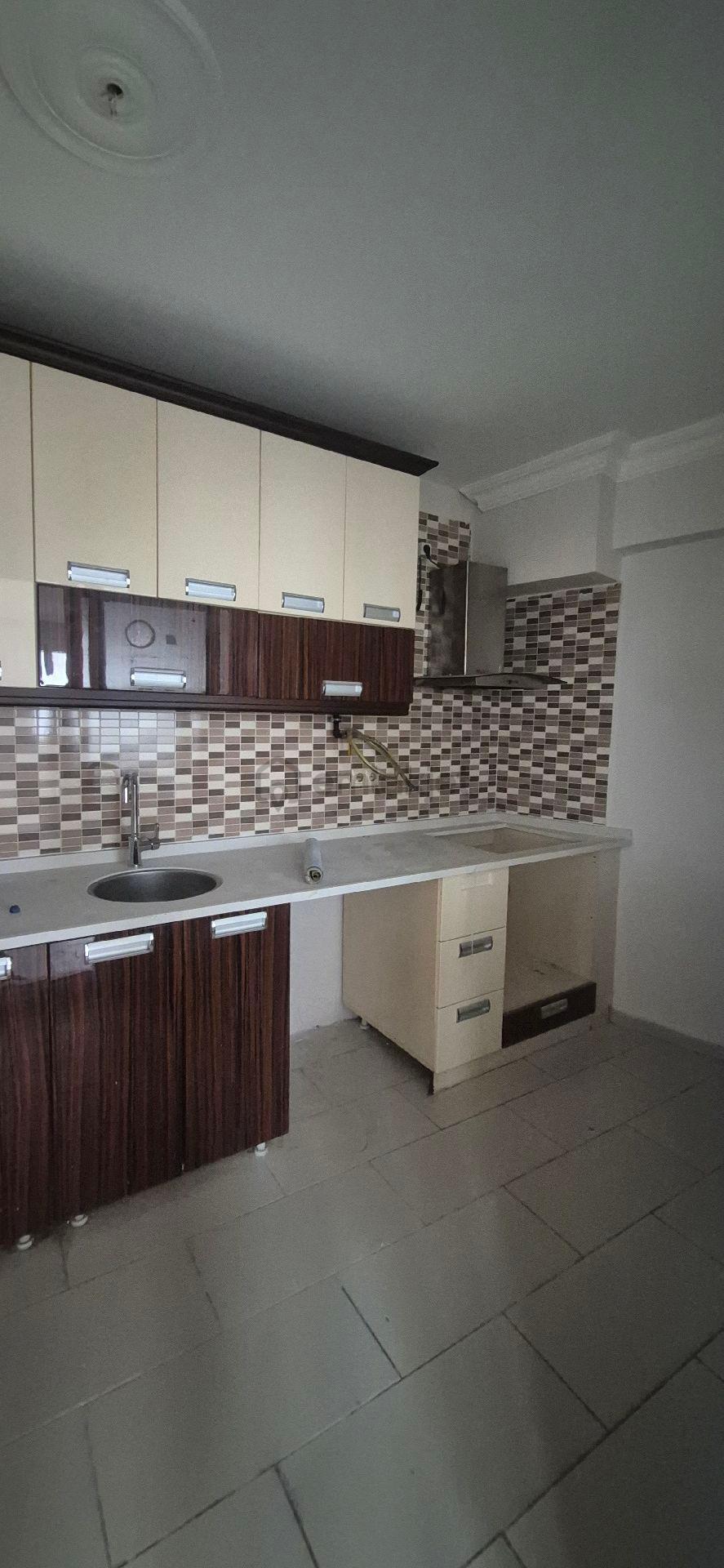 Bornova Da Kiralık 2 Kat Geniş Dükkan - 19