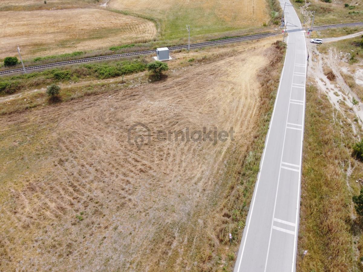 Balıkesir Kepsut Osmaniye De Satılık 2100m² Tarla - 2