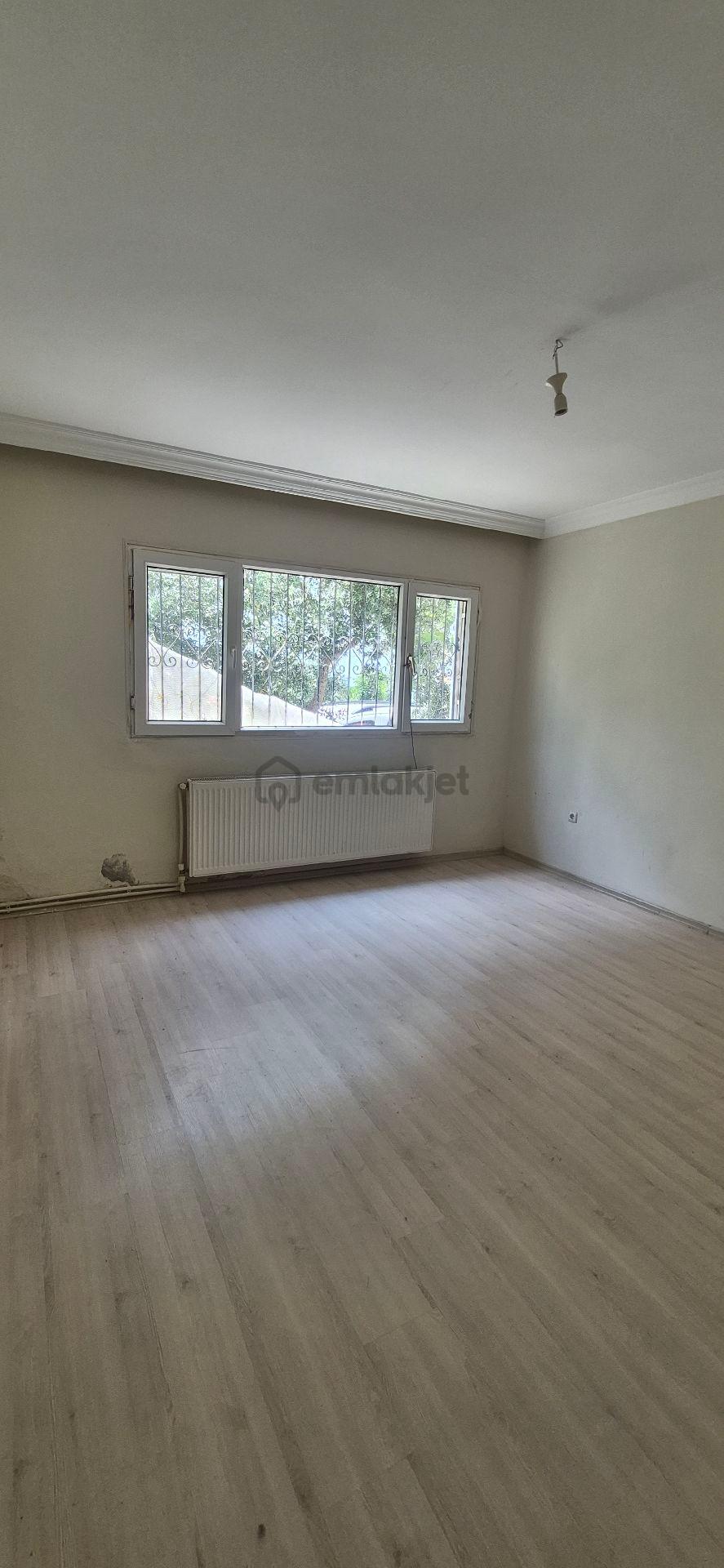 Bornova Evka-4 De 2+1 Satılık Daire.. - 26