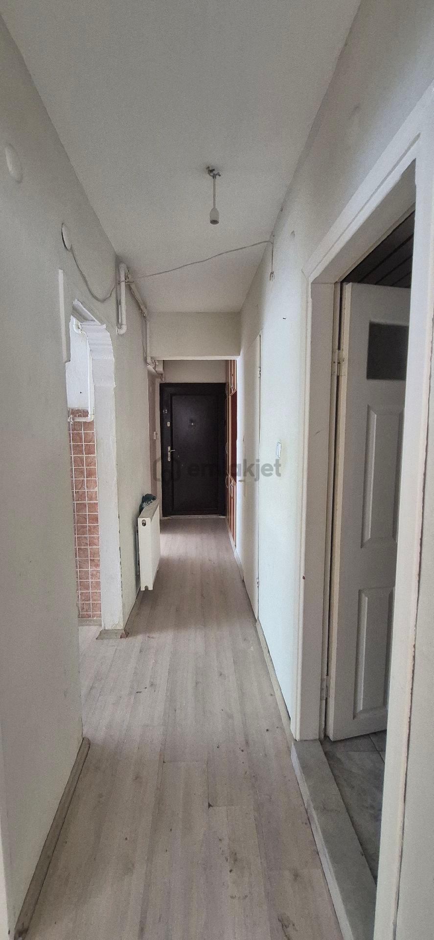 Bornova Evka-4 De 2+1 Satılık Daire.. - 11