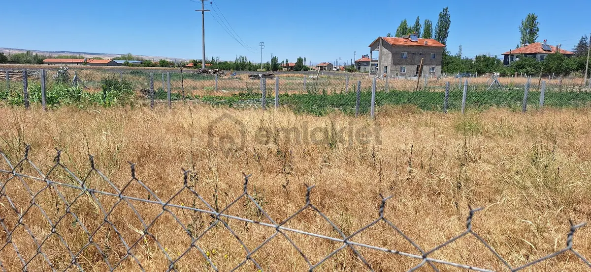 Şakikaraağaçta Şehir Merkezine Yürüyüş Mesafesinde Satılık Arsa - 2