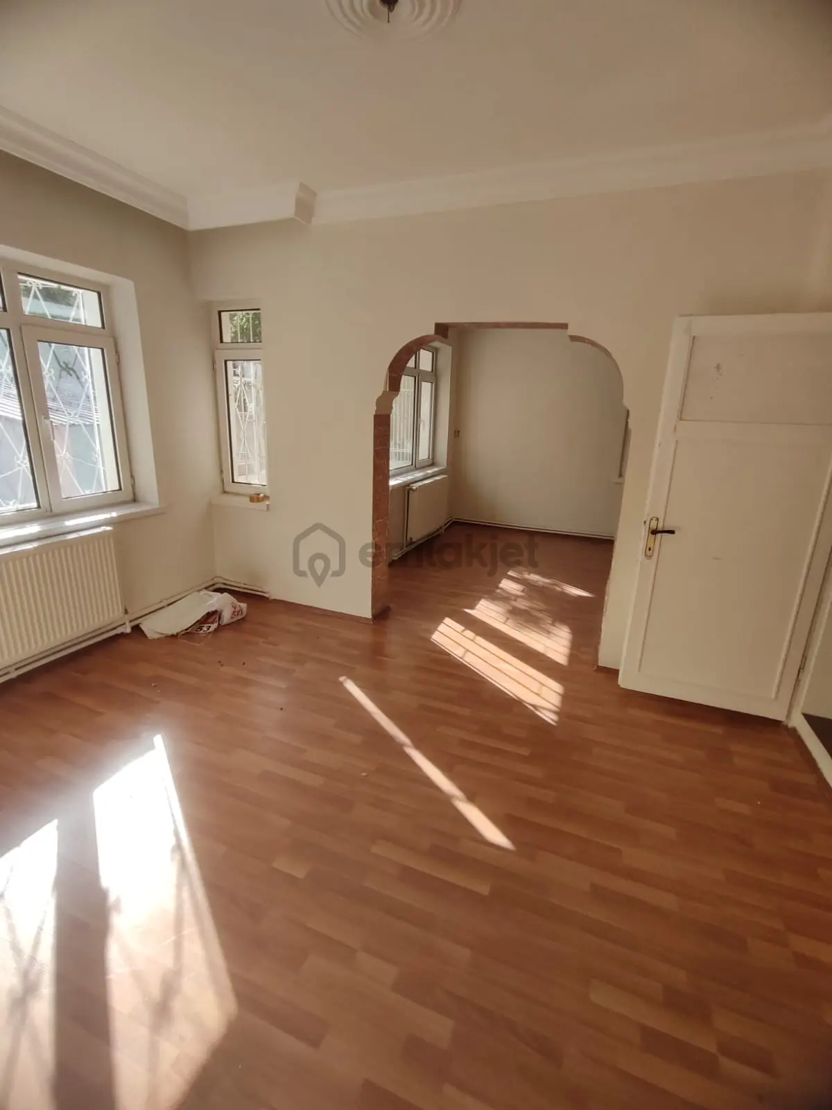Zafer Mah Kiralık Doğalgazlı 3+1 Daire - 2