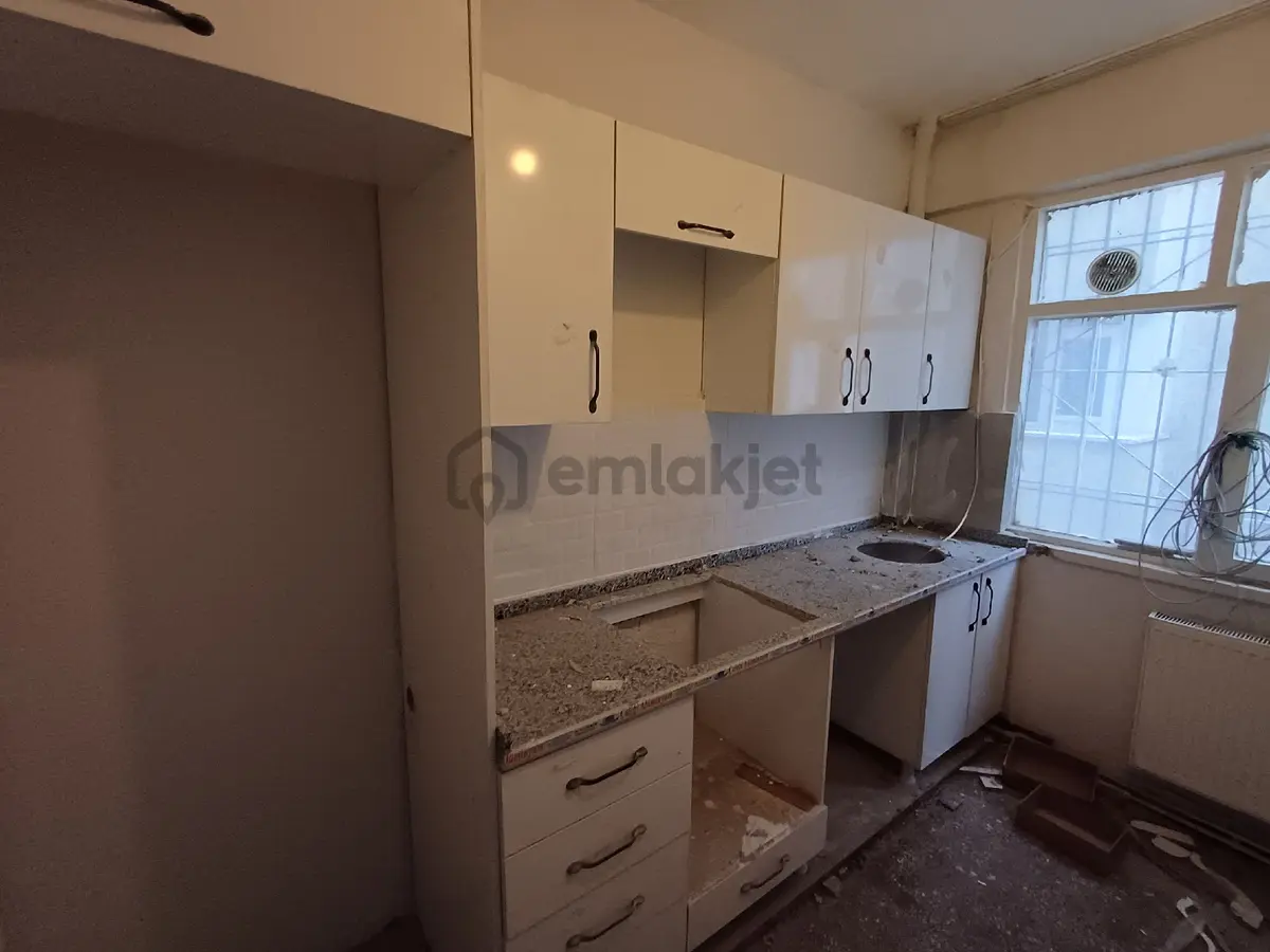 Kiralık 3+1 Rızvanağa Cad Canik Apt - 10