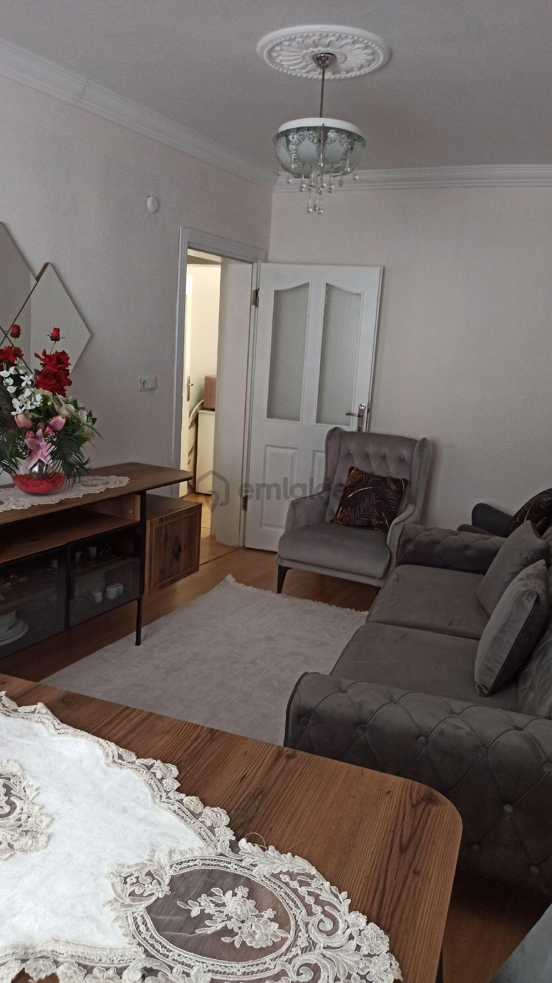 Sahibinden Masrafsız Temiz 3 Katlı Müstakil Bina - 11