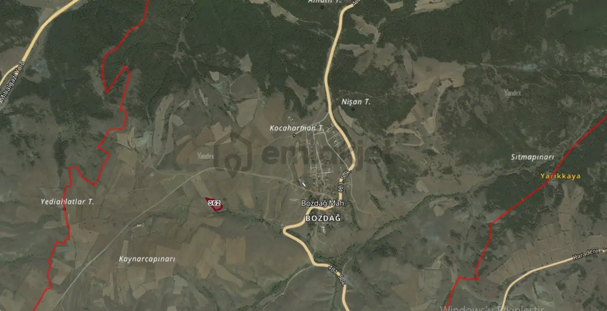Bozdağ Mahallesinde 3.700 M2 Satılık Tarla - 6