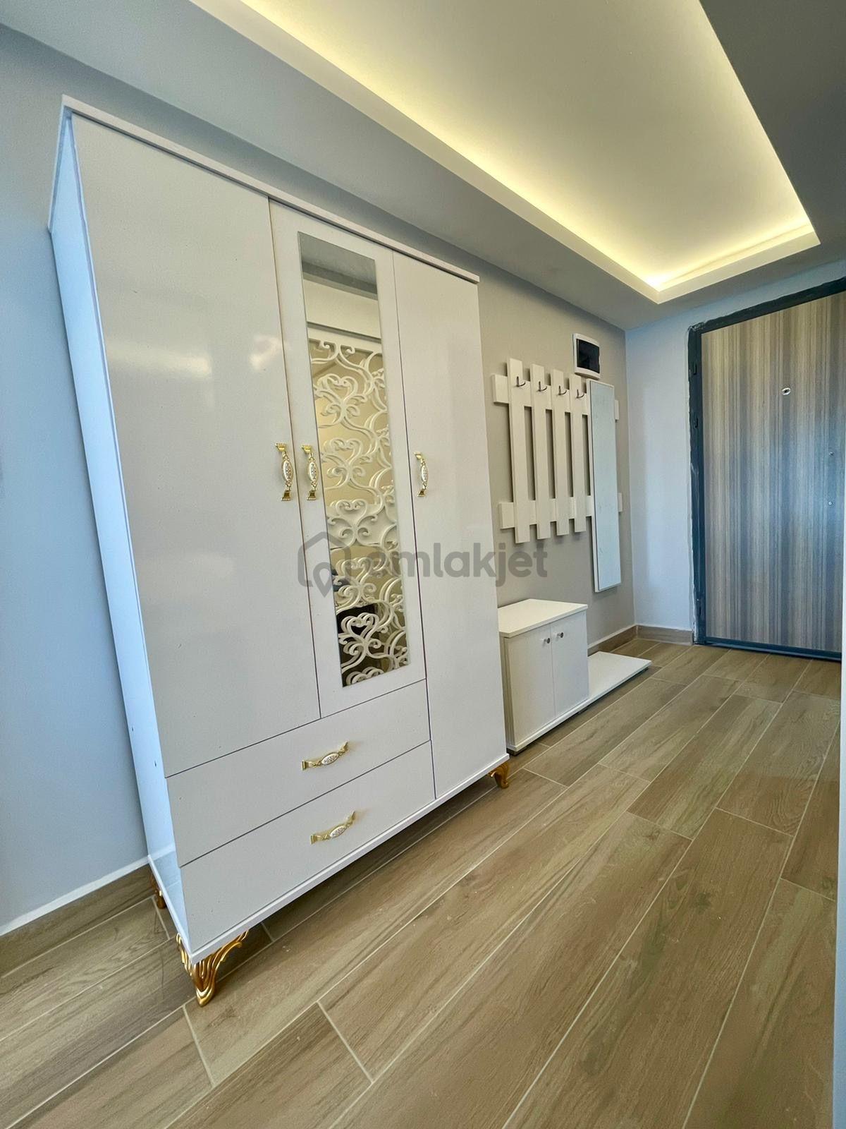 Çarşıda Tek Tapu Çift 1+1 Daire - 20