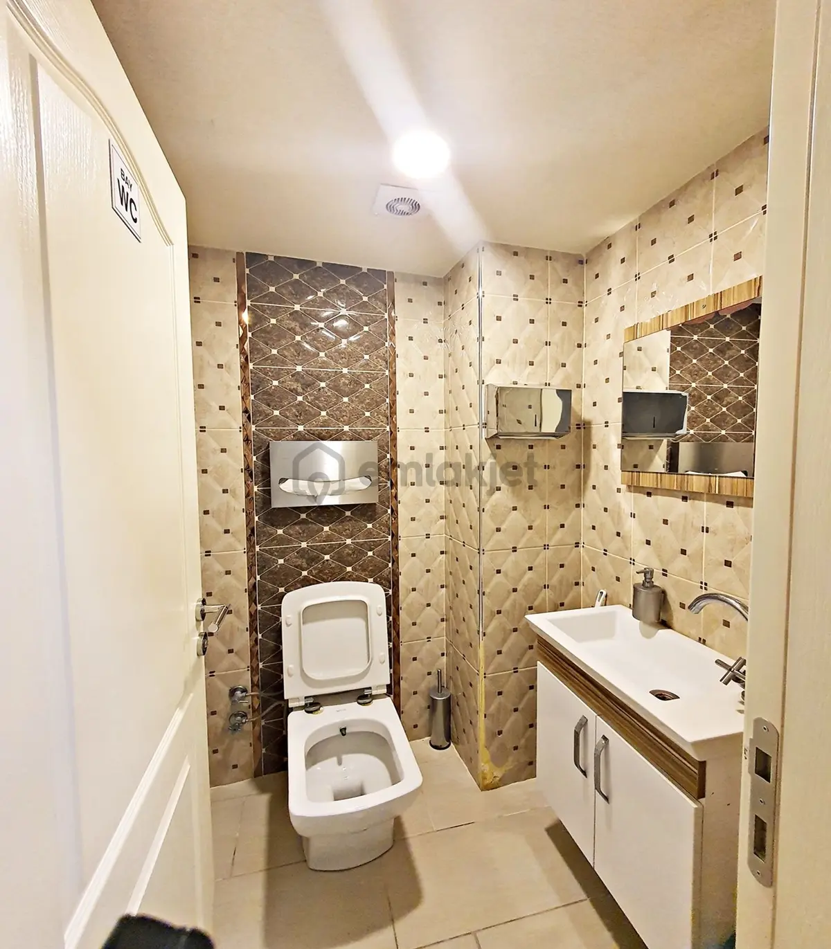 Full Yapılı Eşyalı Kiralık 130 M2 Ofis & Dükkan - 19