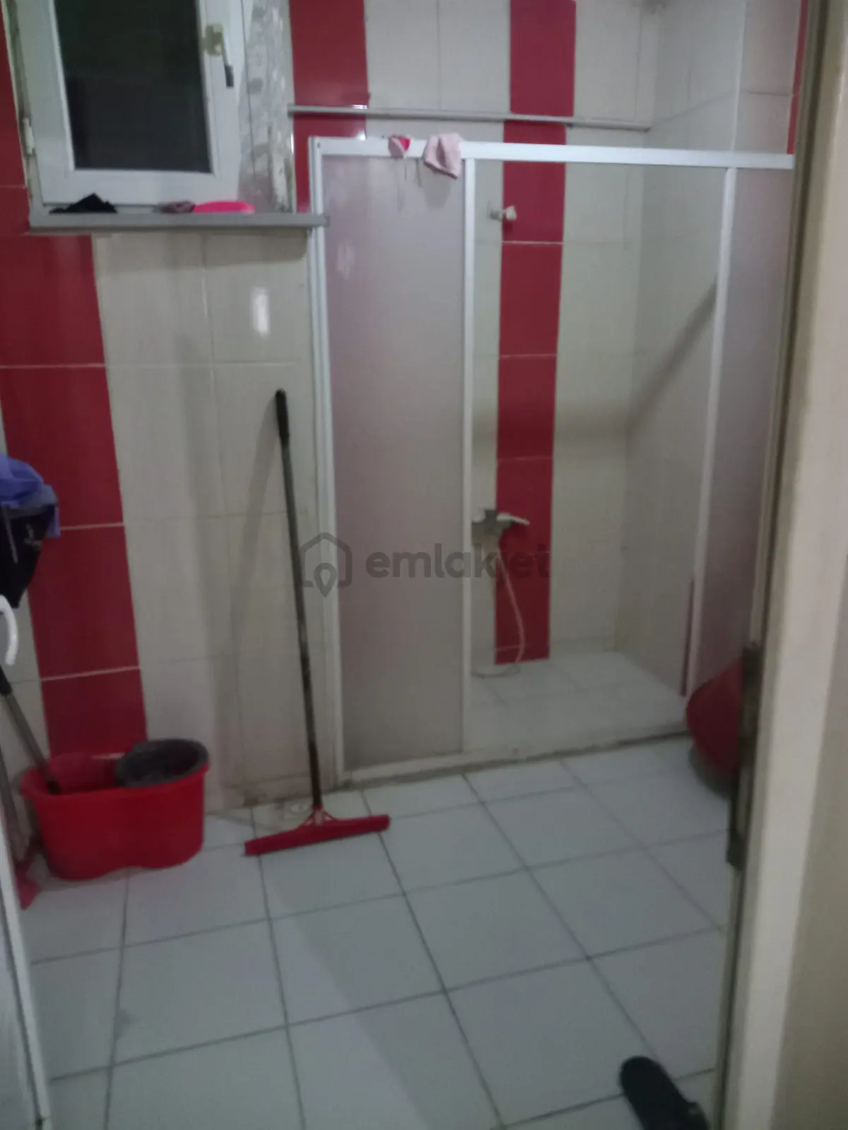 Bursa Yıldırım Zümrütevler Mahallesi Kurtbasan Caddesinde Satılık 3 Katlı Bina Müstakil Ev - 13