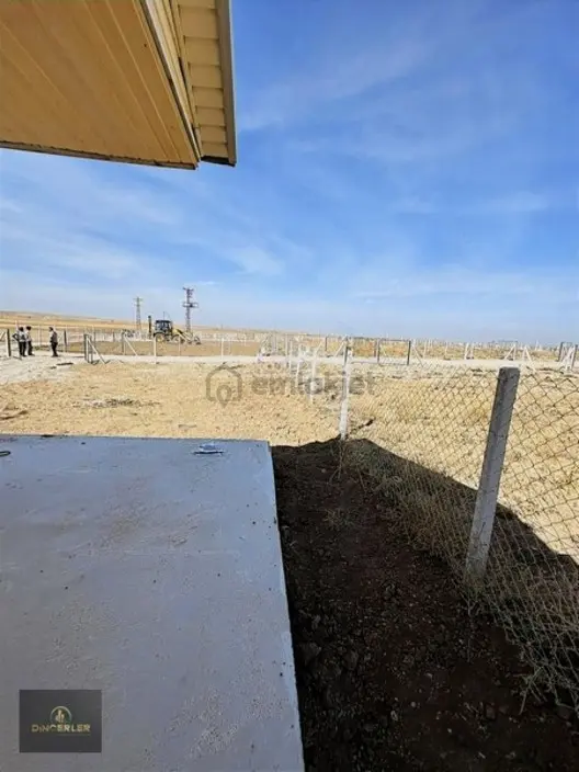 Gölbaşı'nda Evi İle Birlikte Satılık Müstakil Arsa ! - 11
