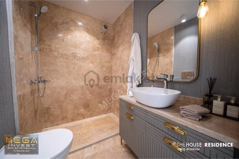 Bodrum Adabükü'nde Deniz Manzaralı 3+1 Lüks Tripleks Villa - 4