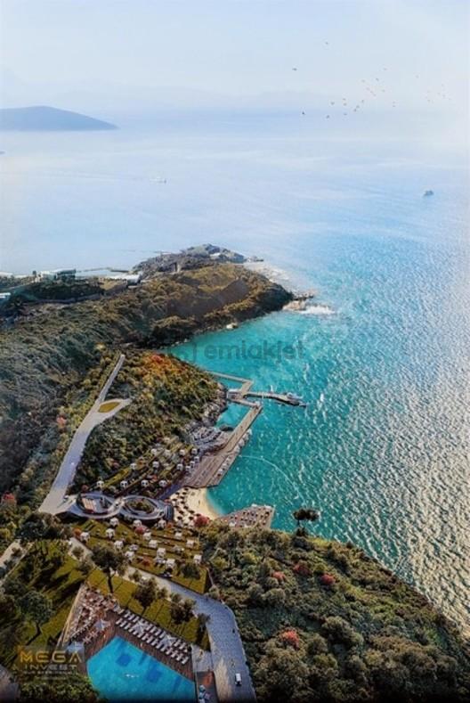 Bodrum Adabükü'nde Deniz Manzaralı 3+1 Lüks Tripleks Villa - 33