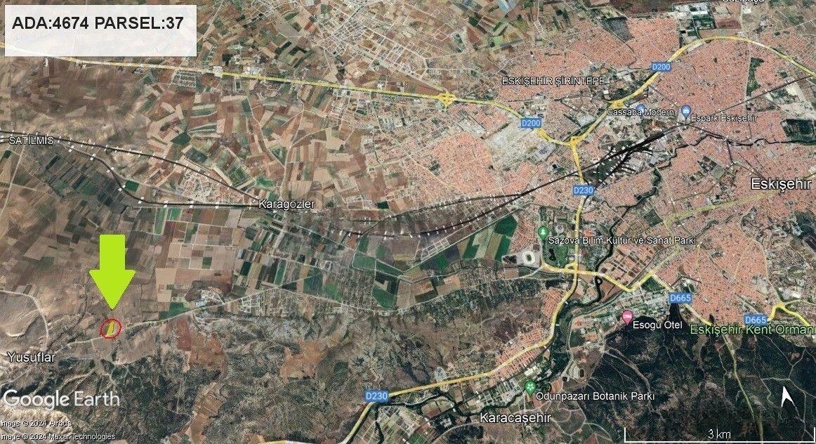 Yusuflar Mahallesinde Ziraat Caddesi Üzerinde Satılık Tarla - 8
